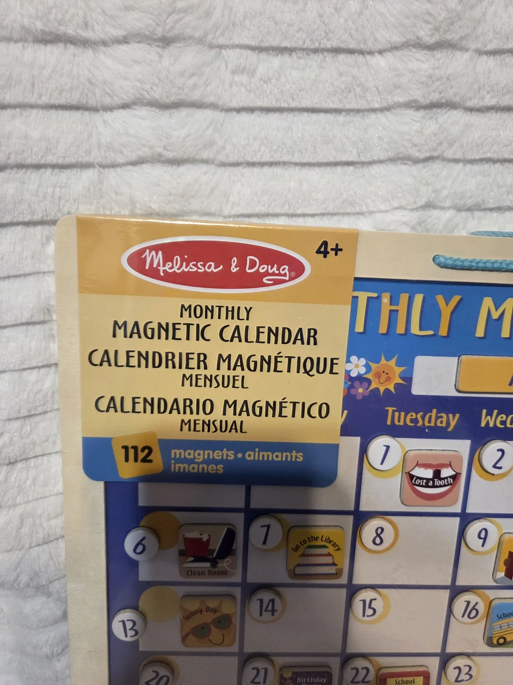 Nib Melissa & Doug Magnetic Monthly Calendar - Blue and Yellow